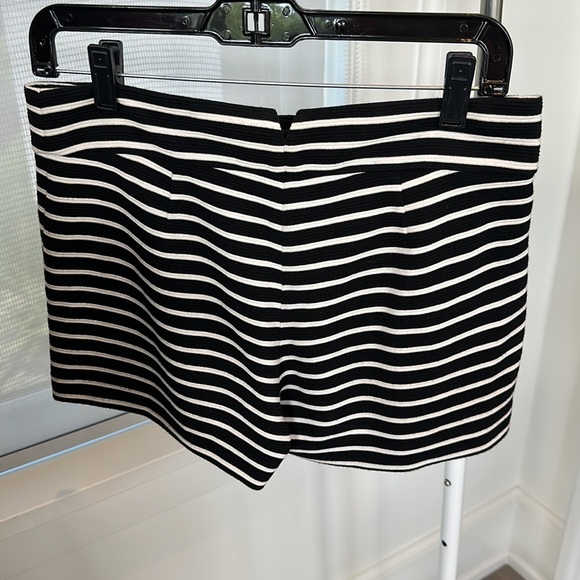 BCBG MaxAzria black and white striped shorts - Picture 3 of 4